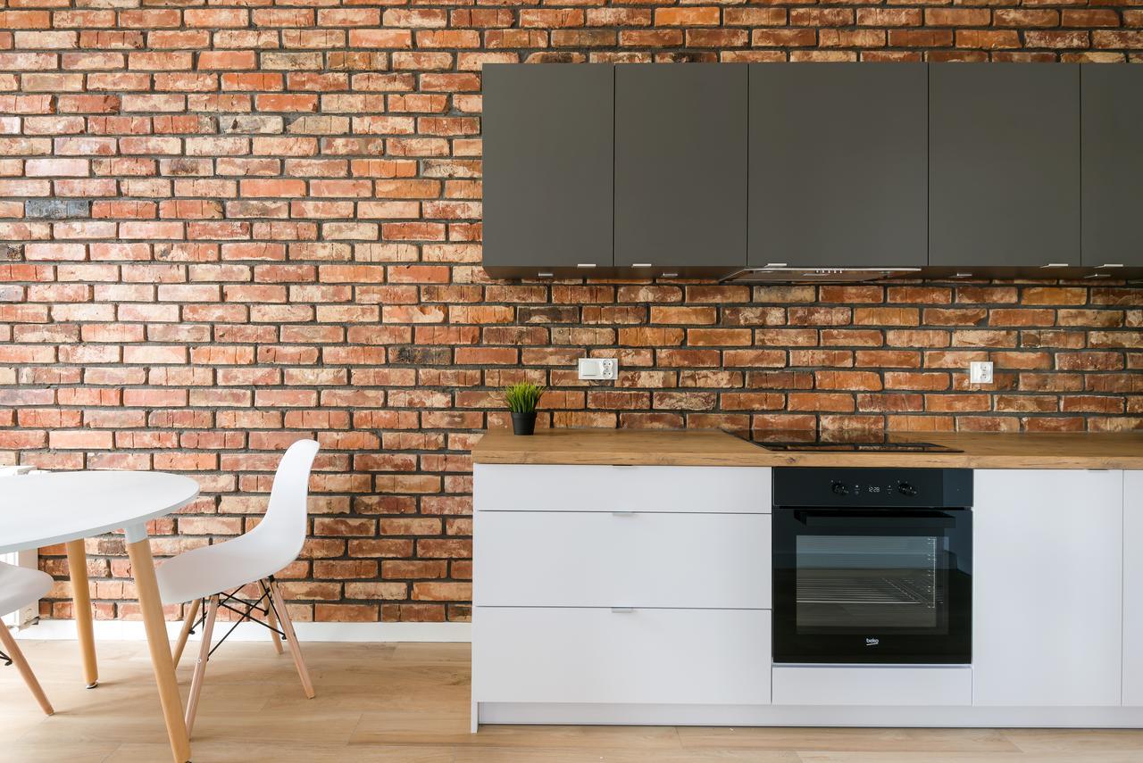 Easy Apartment *